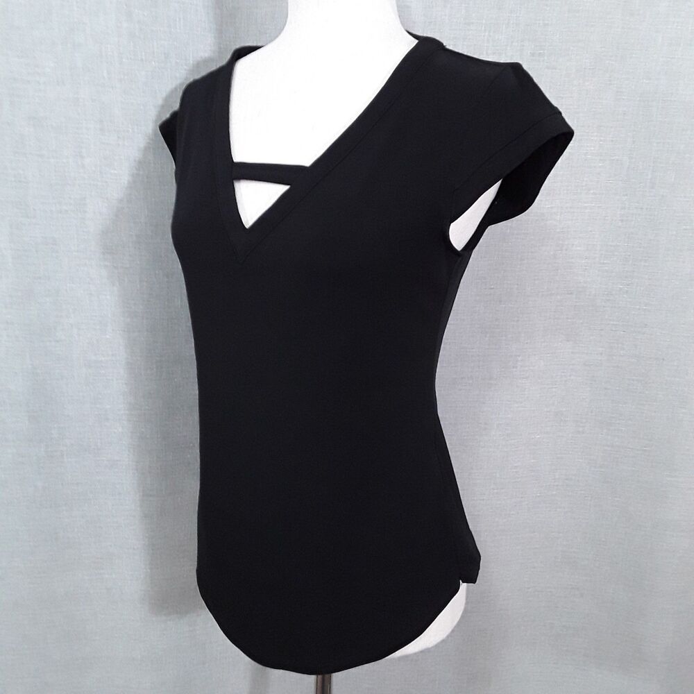 7th Avenue Size X-Small Top Solid Black Keyhole Neckline Cap Sleeves Stretch